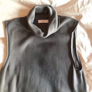 Equipment Silk-Cashmere SleevelessTurtleneck